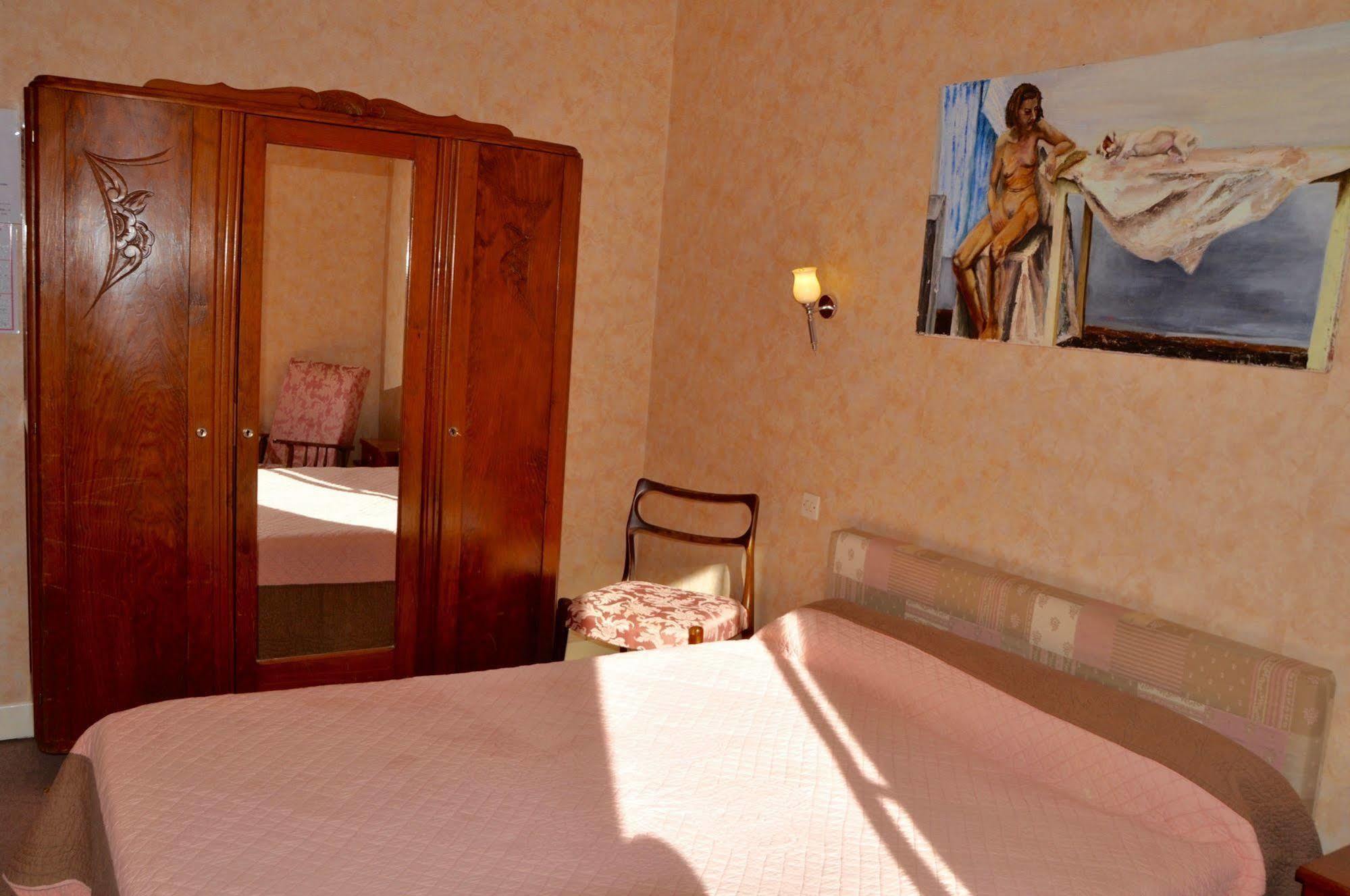 Hotel Des Eaux Bonnes Bagian luar foto